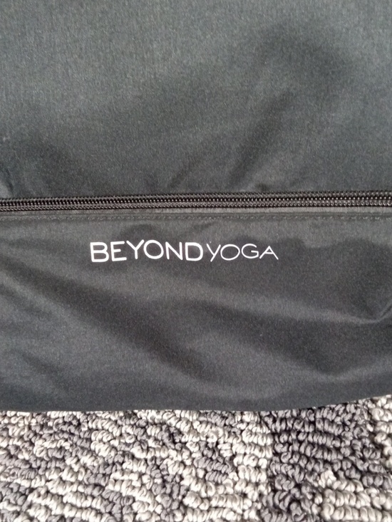 Beyond Yoga Black Drawstring Backpack with Front Zip Pocket Yoga Gym Sporty main image 10